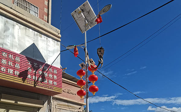 洛扎智慧路灯如何实现城市节能管理