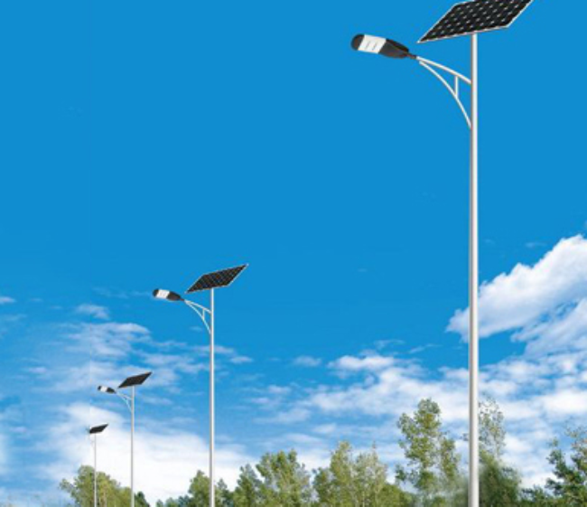 洛扎太阳能路灯维护时，这些细节别忽略！